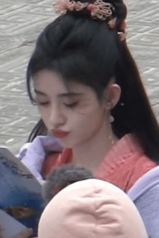 墙里开花墙外香